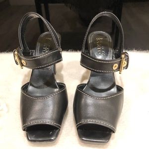 Franco sarto black heels (size 6.5)